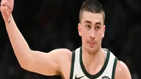 切尔西2200万欧购入葡体中场埃苏戈，7年合同确立未来新核心